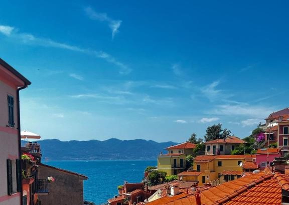 Esterni - Vista mare (3)